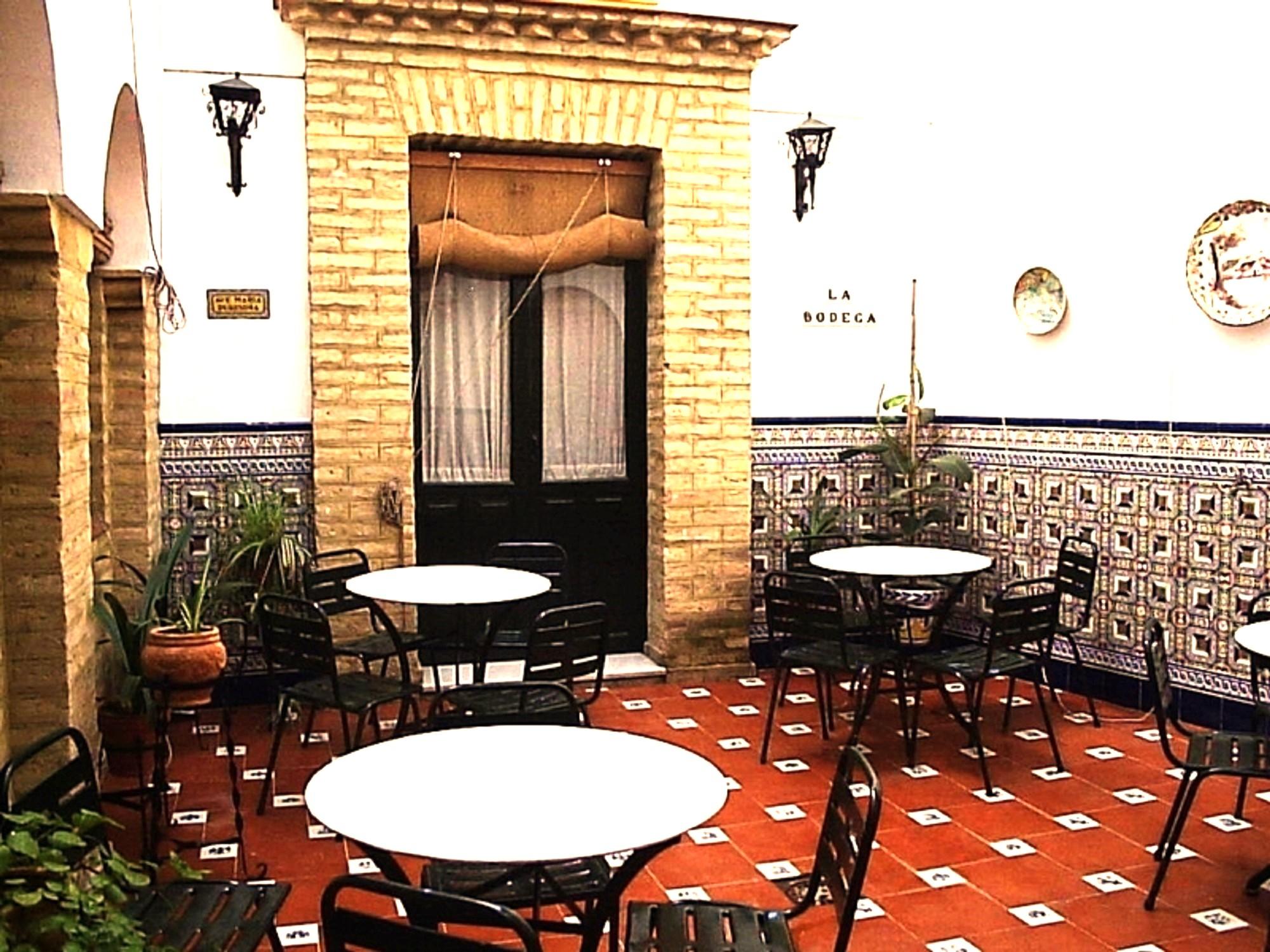 Hostal Bellido Montilla Exteriör bild