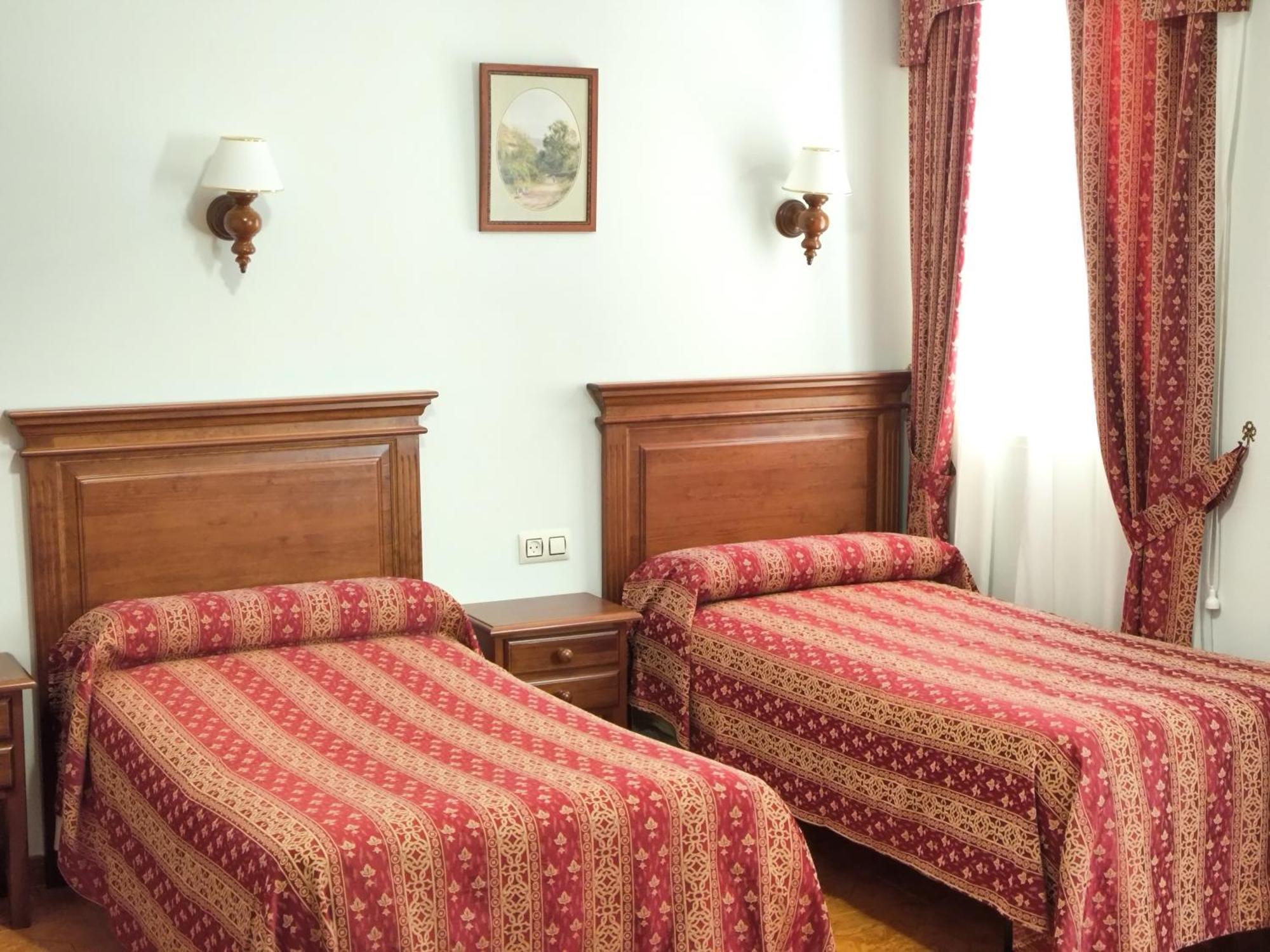 Hostal Bellido Montilla Exteriör bild